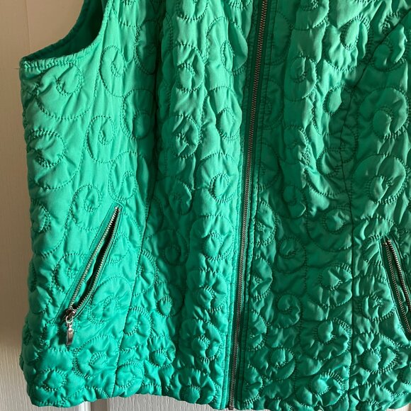 Christopher & Banks Quilted Lightweight Puffer Vest Kelly Green Size 1X EUC. - Picture 3 of 11